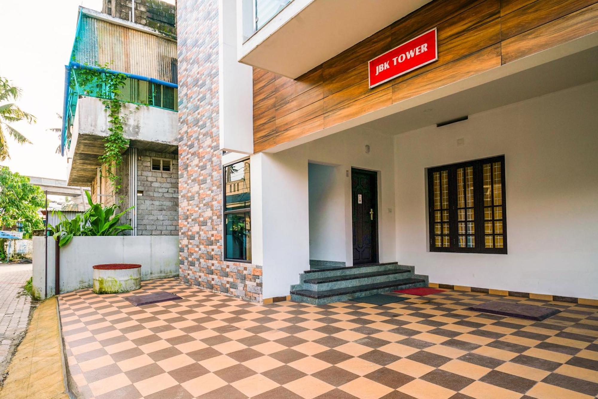 O Thykoodam Apartment Kochi